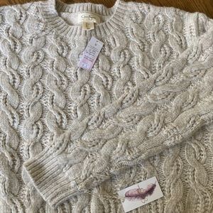 NWT women’s cable knit sweater